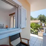 Maison d'hôtes Captain Spiros Paxoi 3*