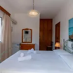 Captain Spiros Paxoi 3* Gaios