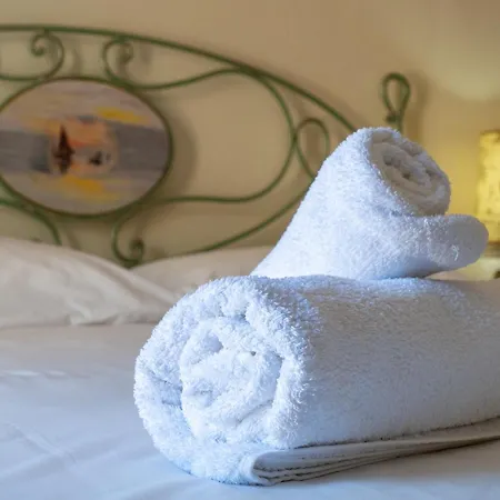 Captain Spiros Paxoi Casa de hóspedes Gaios