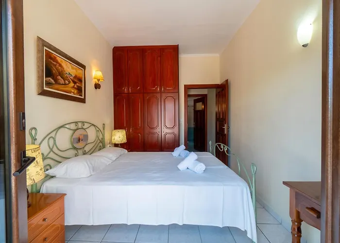 Captain Spiros Paxoi 3*